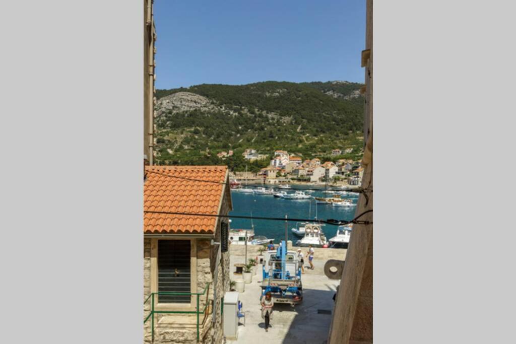 Esa Apartament