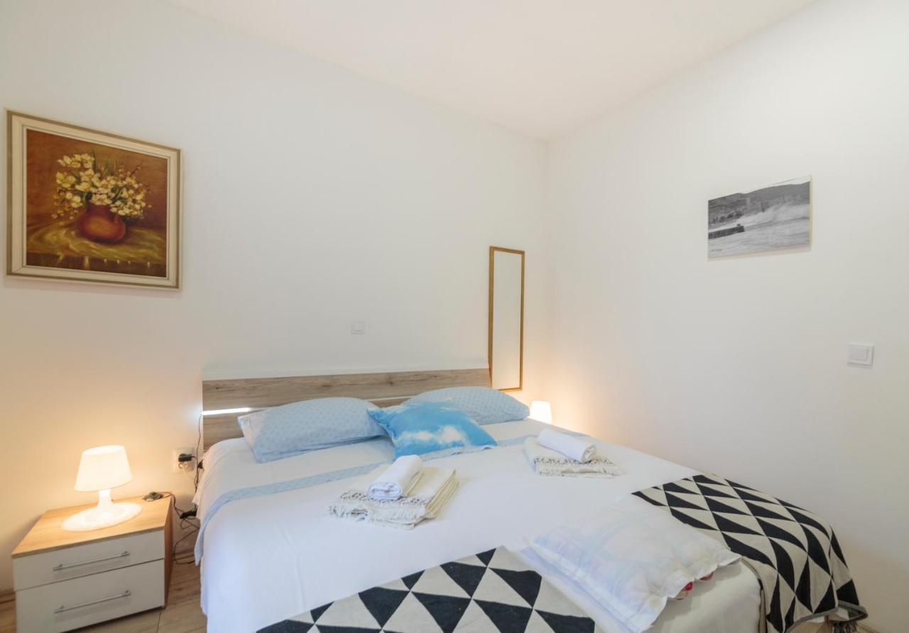 Esa Apartament